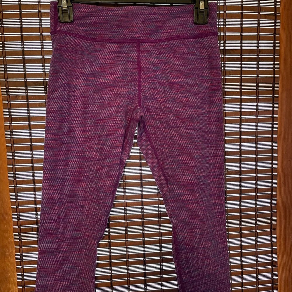 Girls Ivivva workout clothes. Size 14
